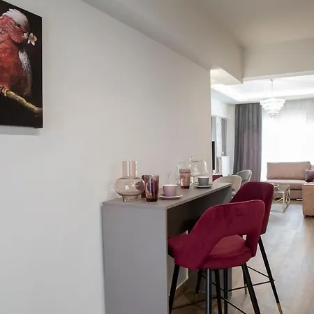 Deka Luxury Tríkala