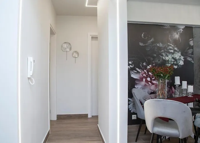 Deka Luxury Τρίκαλα